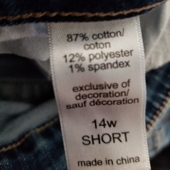 Maurice's high rise curvy Jeans - Picture 3 of 3